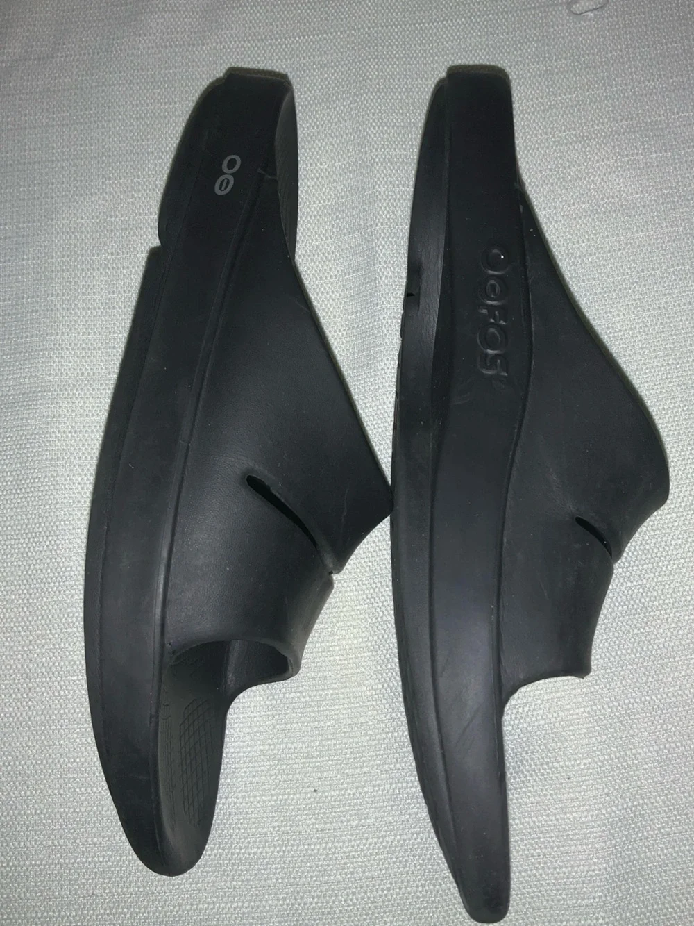 OOFOS OOAHH Black Recovery Slide Sandals Men's Sz 11.